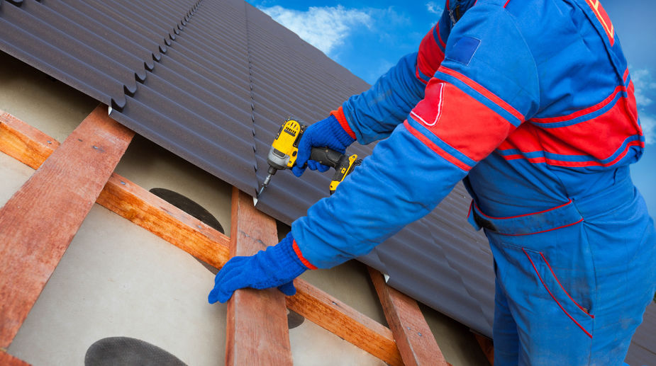Bádogos munkák: újítsa fel a tetőt még a tél előtt!